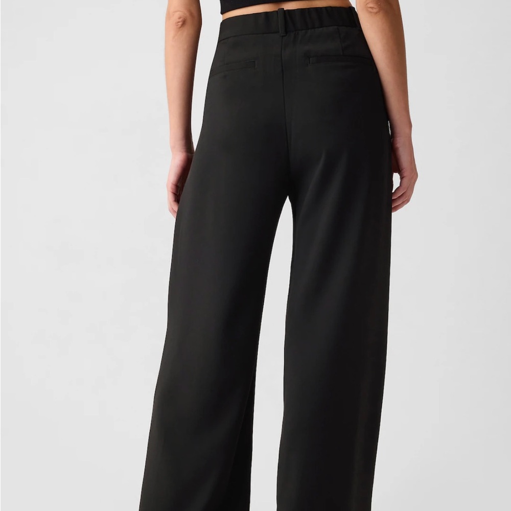 Black Gap 365 High Rise Pleated Trousers NWT